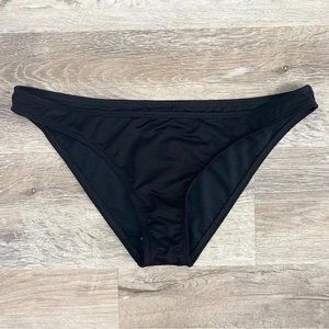 Billabong NWOT Black Tropic Bikini Bottom size M